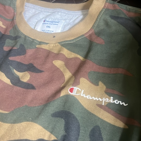 Champion Crewneck Fleece Sweatshirt for Men's Big and Tall with Script Logo - Picture 3 of 3